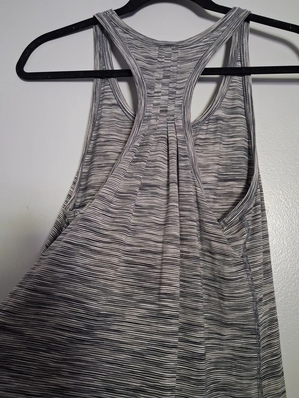 Lululemon Yogi Everyday Tank🖤🩶 Space Dye White Black